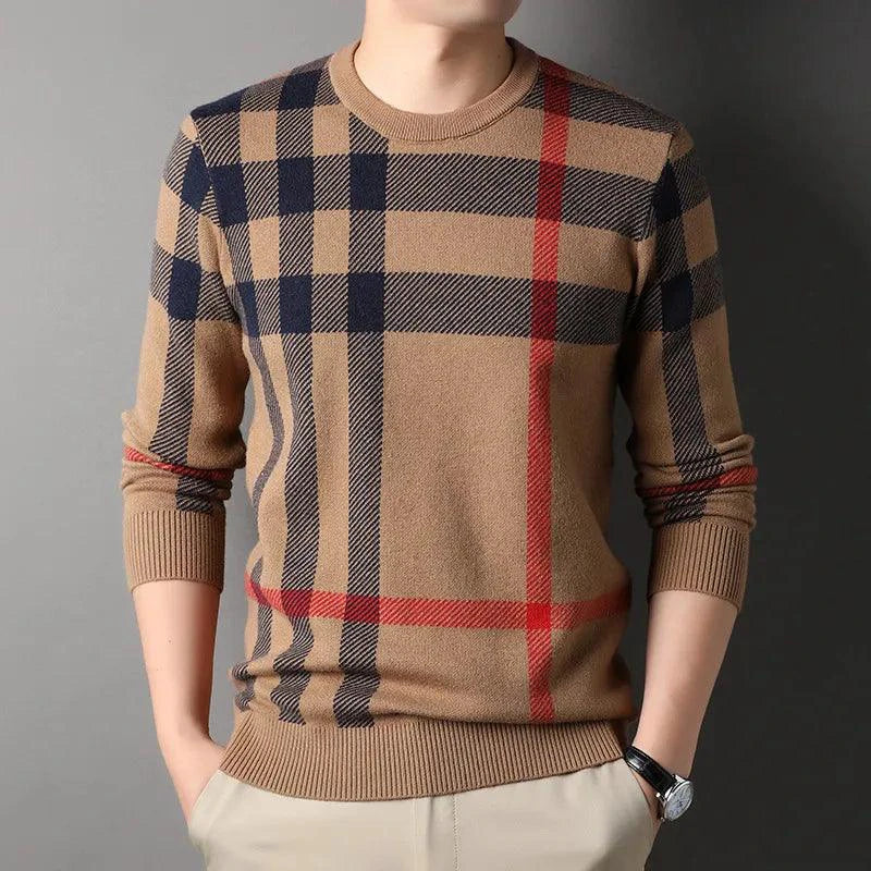 Mandotos men's knitwear casual crew neck sweater, featuring a comfortable fit and classic design in neutral tones.