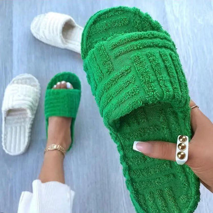 Ladies' Plush Slip-On Slippers - MANDOTOS