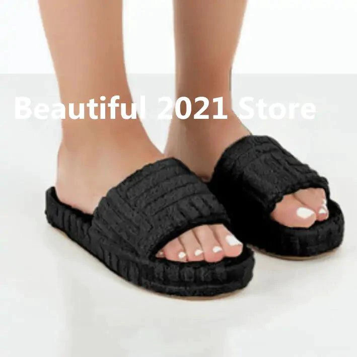 Ladies' Plush Slip-On Slippers - MANDOTOS