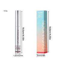 Mandotos Lasting Definition Lip Liner in No Fade, close-up of the lip liner pencil with sharpened tip ready for application