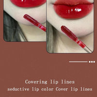 Mandotos long-lasting lip gloss with moisturizing, waterproof formula and mirror-like finish on smooth lips.