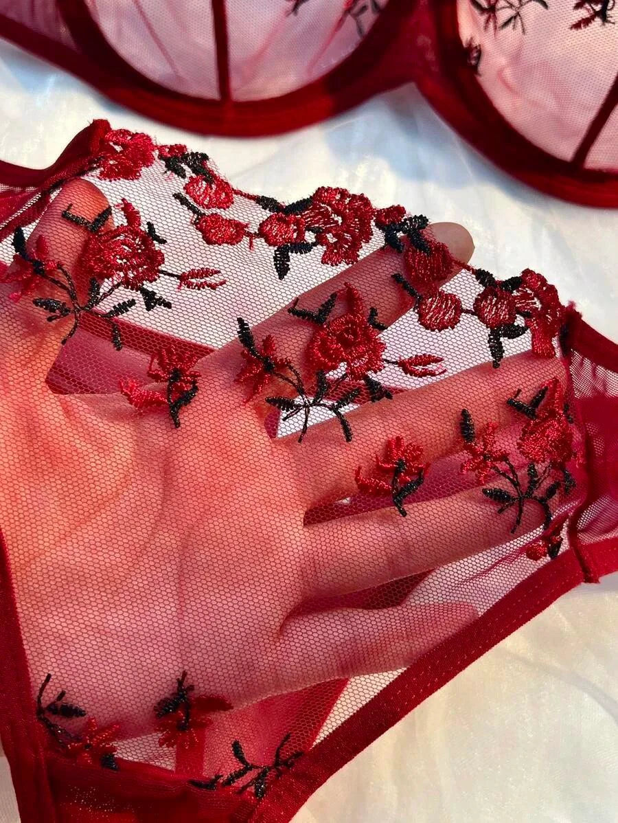 Round Up Night Beautiful Sexy Women 2 Piece Floral Embroidery Underwear Sexy Erotic Lingerie Underwear Lenceria Sexy Sets - MANDOTOS