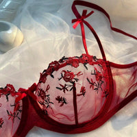 Mandotos Luxe Lingerie floral embroidery 2-piece set with delicate lace and feminine design for confident, alluring women's lingerie.