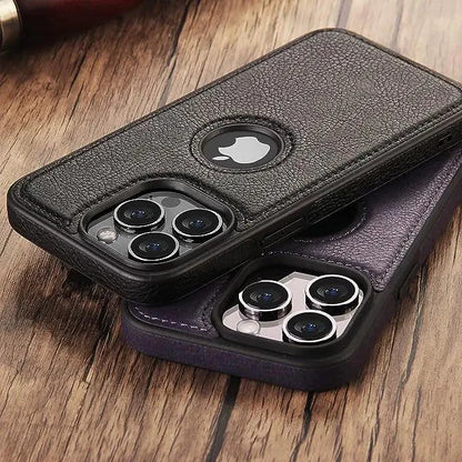 Luxurious Leather Sleeve - MANDOTOS