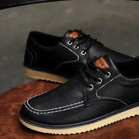 Mandotos men's canvas shoes in black, Korean edition, suitable for spring and autumn, casual old Beijing style footwear.