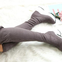 Mandotos round toe sports high heel over-the-knee boots featuring a sleek design and chunky heel for a stylish look.