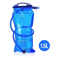 Mandotos running water bag backpack sports vest with adjustable straps and hydration bladder for outdoor running activities.