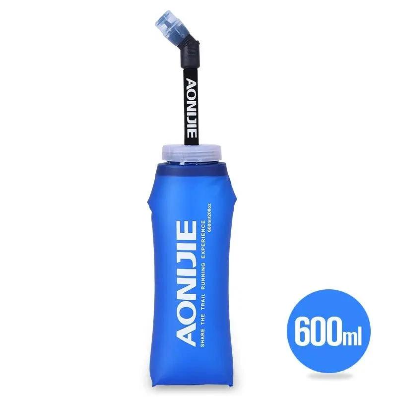 Mandotos running water bag backpack sports vest with hydration bladder and adjustable straps for outdoor running and hiking.