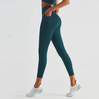 Mandotos ShapeEnhance activewear leggings featuring a high-waist design and stretch fabric for comfortable, supportive fit.