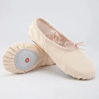 Mandotos men's soft sole exercise ballet shoes with ethnic dance style and cat claw design, suitable for art tests and dance performances.