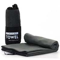 Mandotos Speedy Absorb Microfiber Towel spread out, showing its soft, lightweight, and quick-drying fabric ideal for travel and outdoor use.