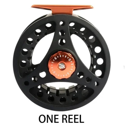 Mandotos Stream Master fishing reel with metal body and ergonomic handle, suitable for freshwater and saltwater fishing.
