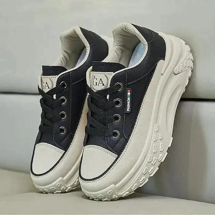 Mandotos stylish orthopedic shoes with supportive design and cushioned insoles, ideal for comfortable, everyday wear.