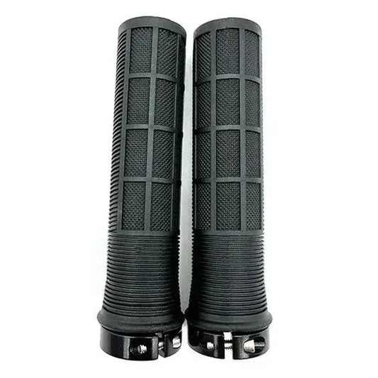 Mandotos TPR cyclist grips with ergonomic design and textured surface for comfortable bike handlebar grip.