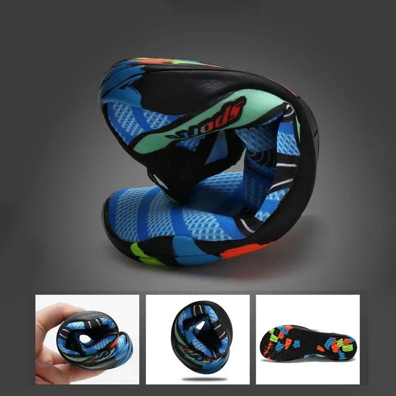 Unisex MANDOTOS swimming shoes with flexible sole and breathable material, designed for water sports and beach activities.