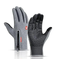 Mandotos WarmRide Touch Gloves in black, featuring touchscreen-compatible fingertips and soft, insulated fabric for winter warmth.