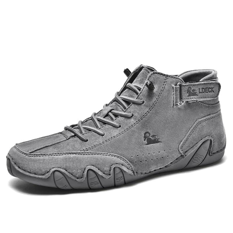 Mandotos Winter Rider leather boots with sturdy soles and stylish design, ideal for cold weather and outdoor wear.