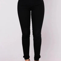 Mandotos women's high waist stretch denim skinny jeans with hip lift design, full length, solid color, slim fit, bleach effect.