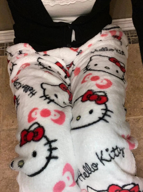 Mandotos Y2K Hello Kitty pajama pants for women featuring cute Sanrio cartoon design, comfortable leisure sleepwear trousers.