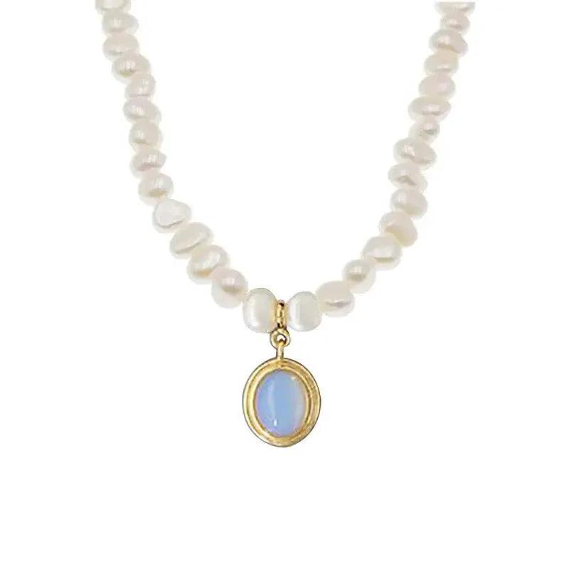 Round Medal Pearl Necklace Irregular Pearl - MANDOTOS