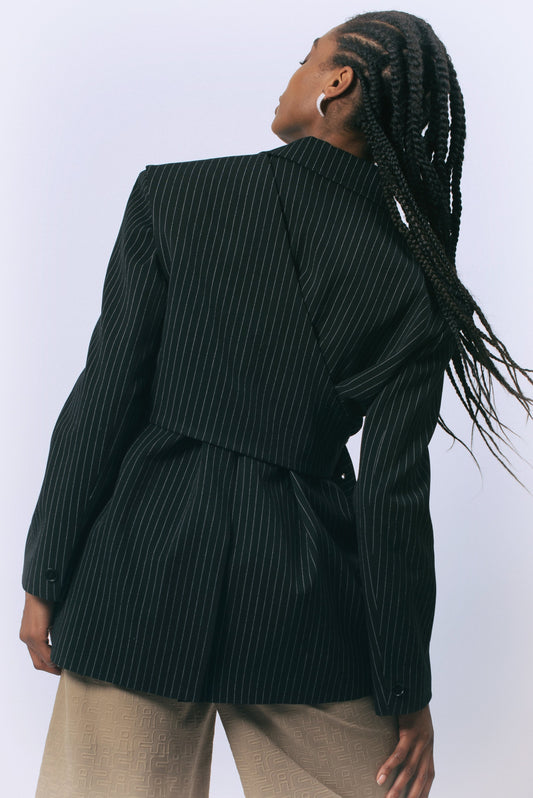 Le Réussi Luna Noir Pinstripe Blazer: Bold Power Dressing in Sophisticated Black - Blazer